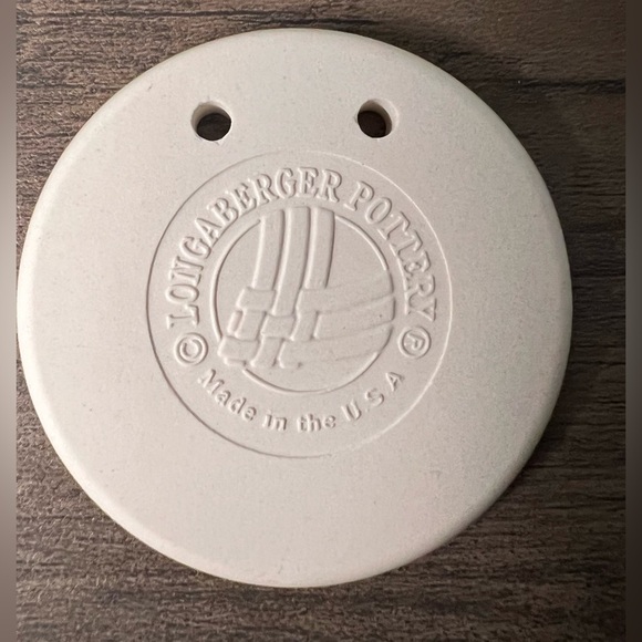 Longaberger 1998 Easter Bunny Tie-on accessory for your Spring Basket - Picture 4 of 6